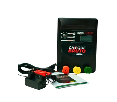 Vista aérea de piquetes com cerca elétrica Choque Bruto